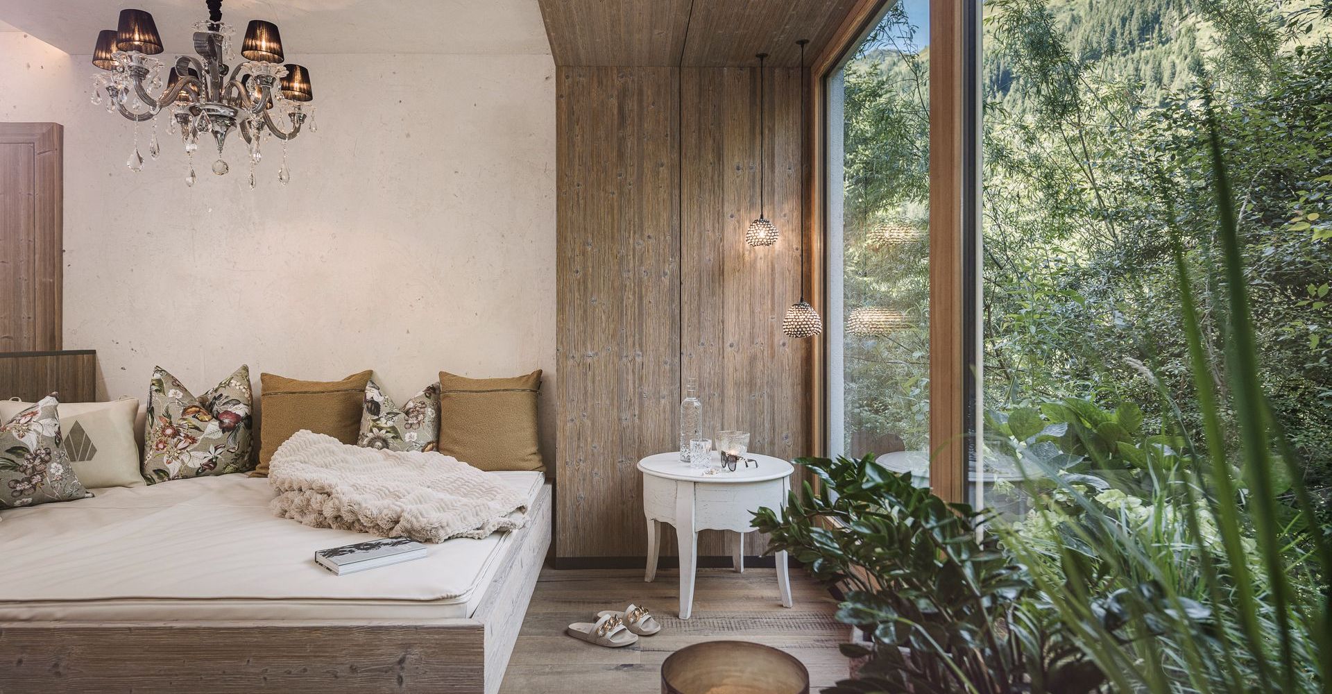 Entspannen im Wellnessbereich im Hotel Bergkristall Hippach