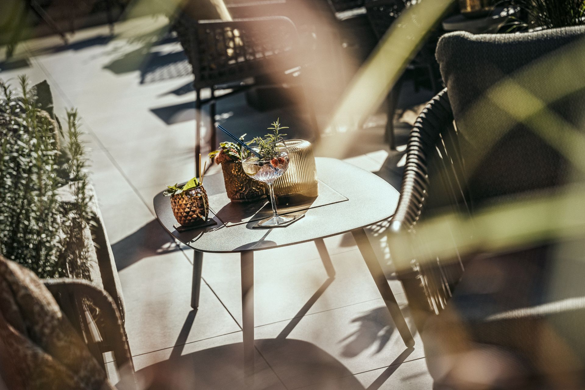 Drinks auf der Sonnen-Terrasse im Hotel Bergkristall Hippach