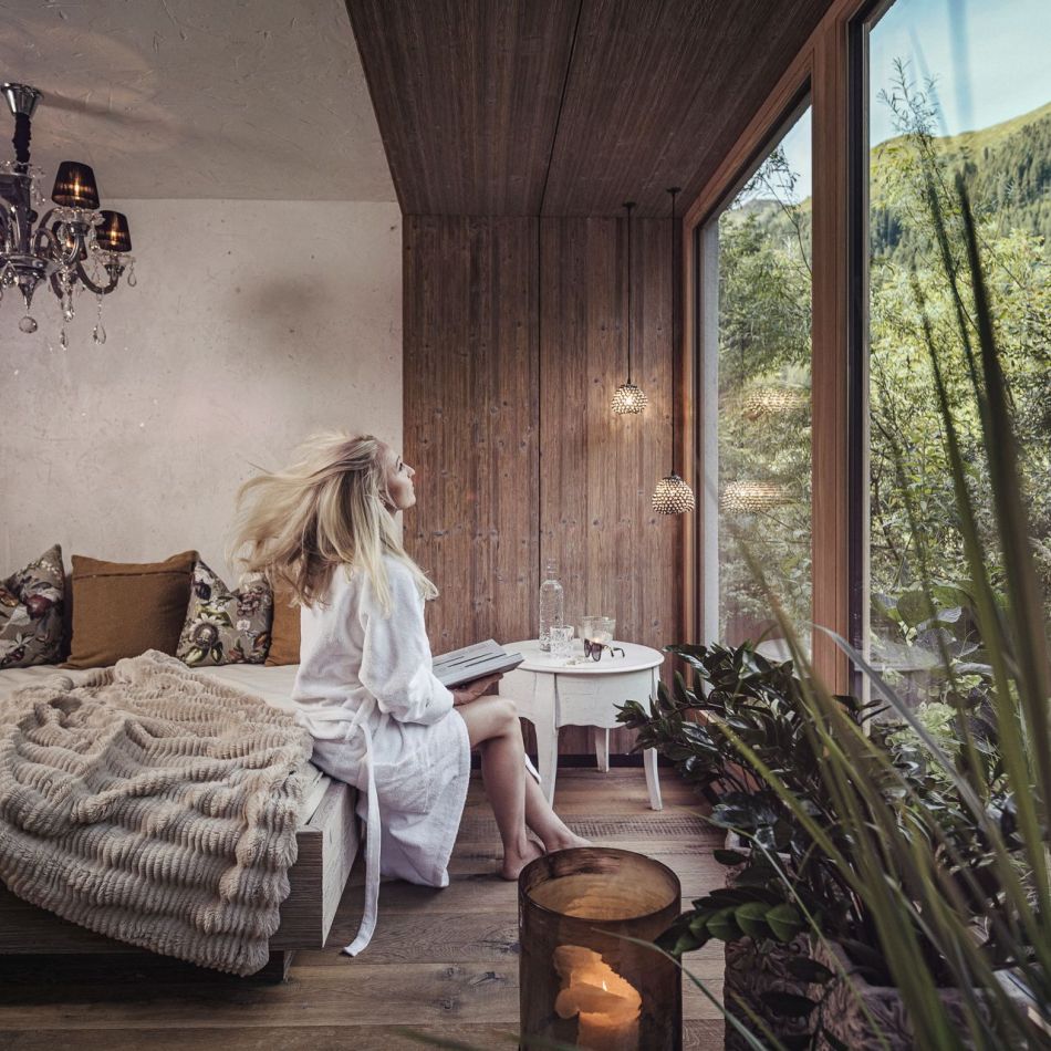 Entspannen im Wellnessbereich im Hotel Bergkristall Hippach