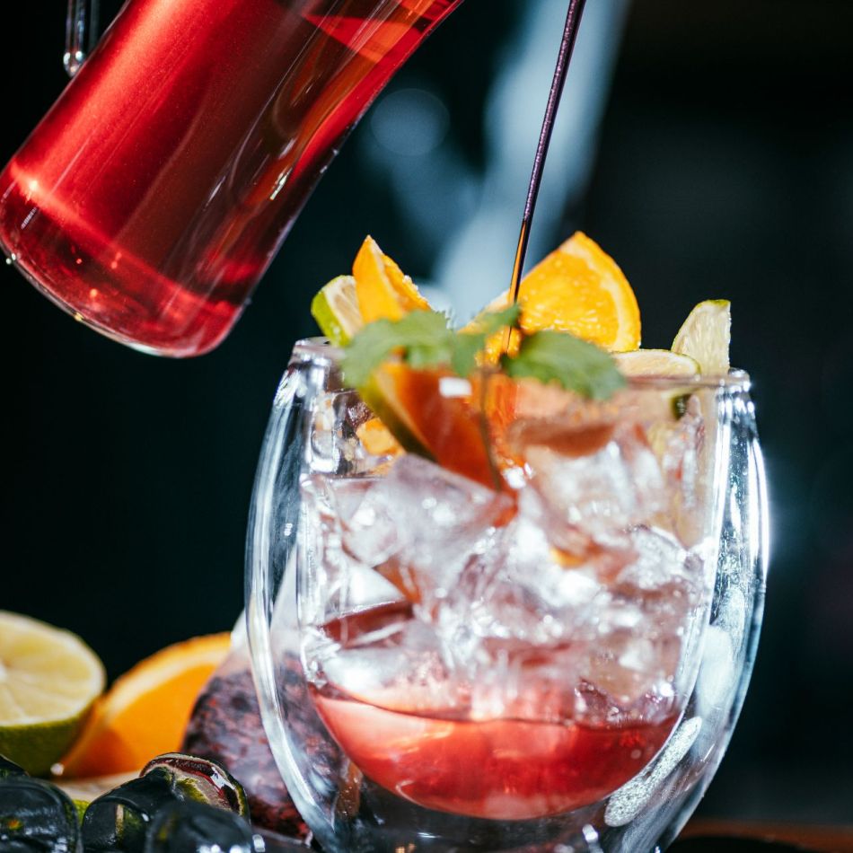 Cocktails an der Hotelbar im Hotel Bergkristall Hippach