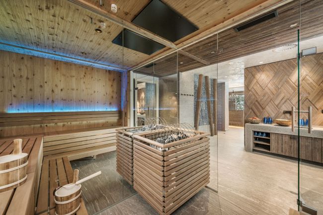 Sauna im Wellnessbereich im Hotel Bergkristall Hippach