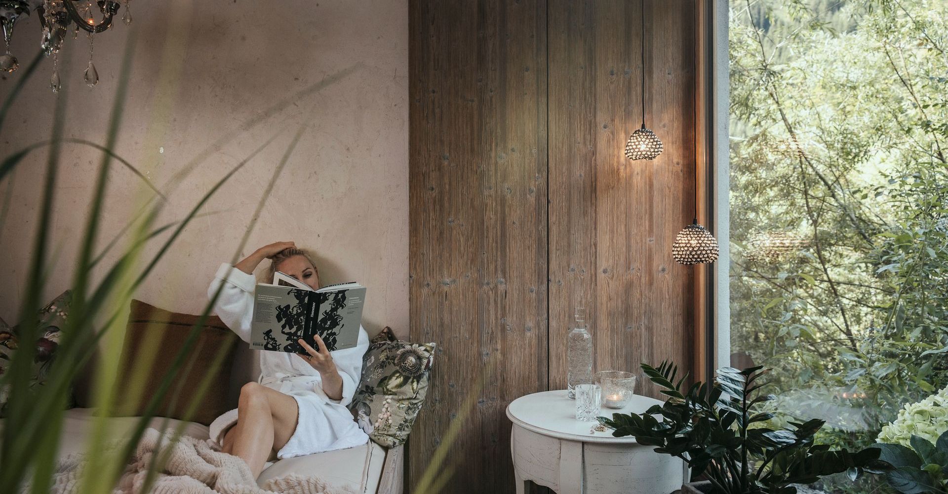 Entspannen im Wellnessbereich im Hotel Bergkristall Hippach
