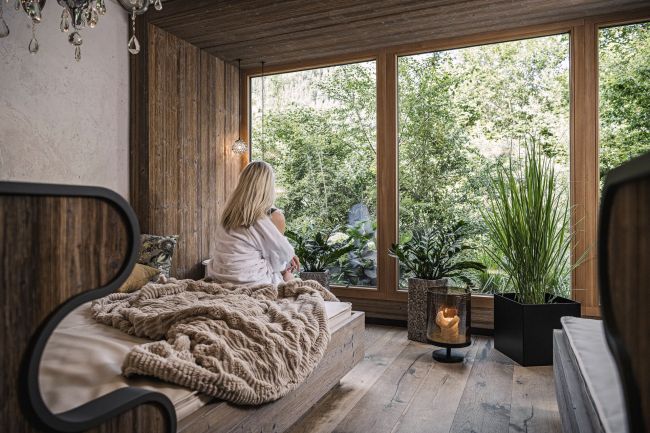Entspannen im Wellnessbereich im Hotel Bergkristall Hippach